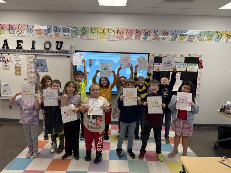 Ms. Thornton's 2nd grade class mismatching for Red Ribbon Week! 