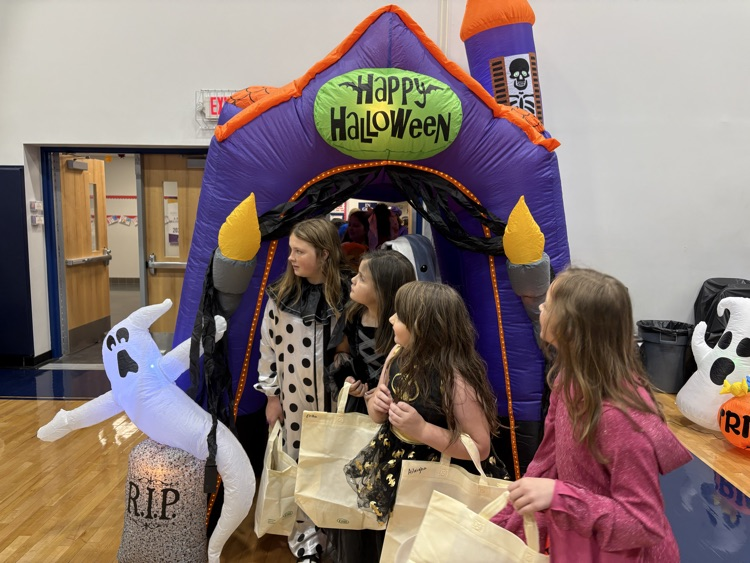 Fourth grade had a blast this Halloween!