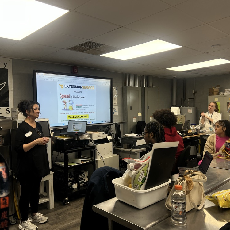 MCTEC Culinary students cooking for Homelessness Awareness month