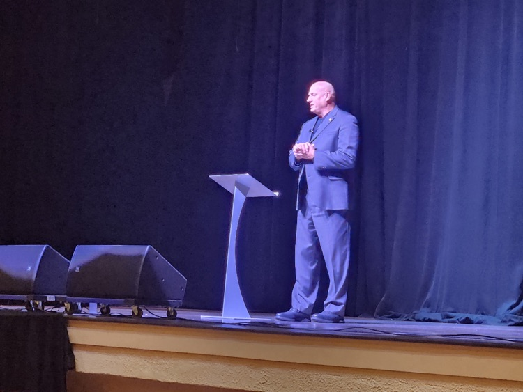 Live 2 Lead conference