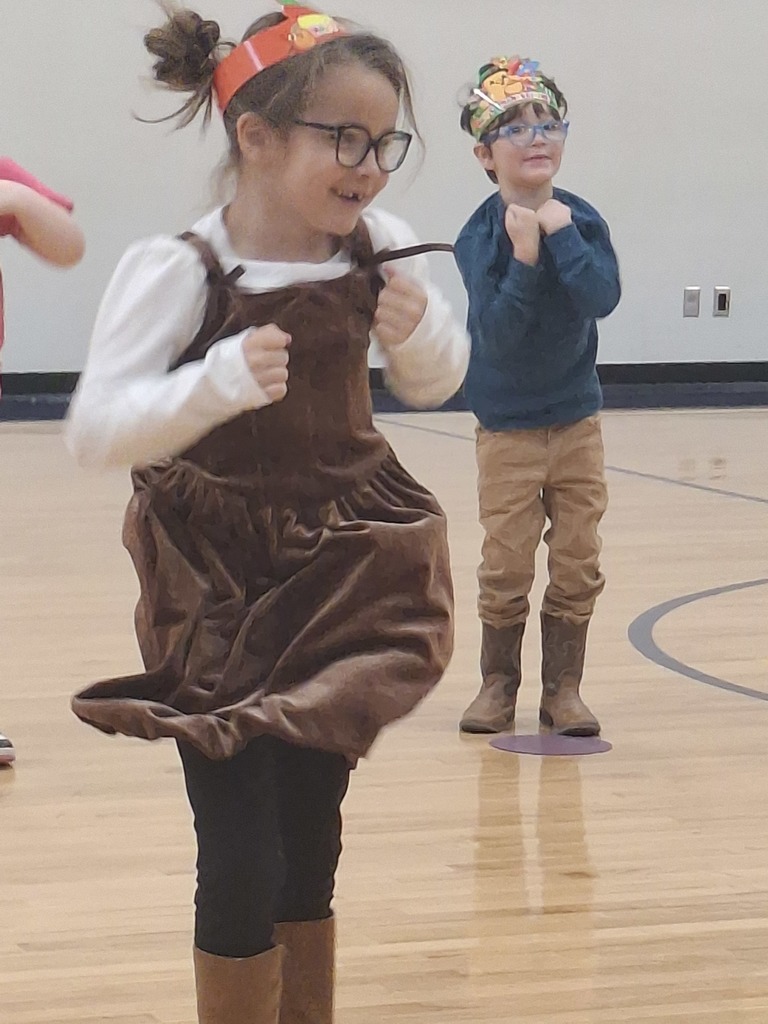 1st Grade did a wonderful job in their Thanksgiving performance!
