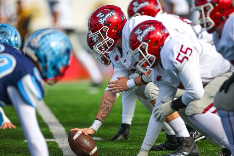 photo of the Bluefield beavers in a play during the game