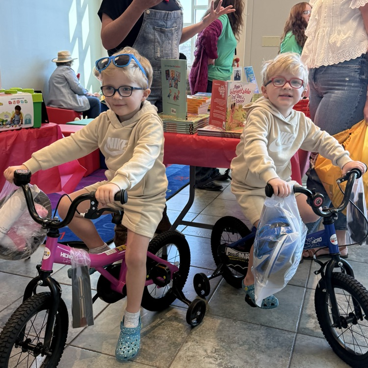 students and staff pictured at the readiness roundup event. 