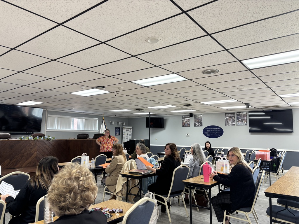 Federal Programs Roadshow attendees listening to the speaker