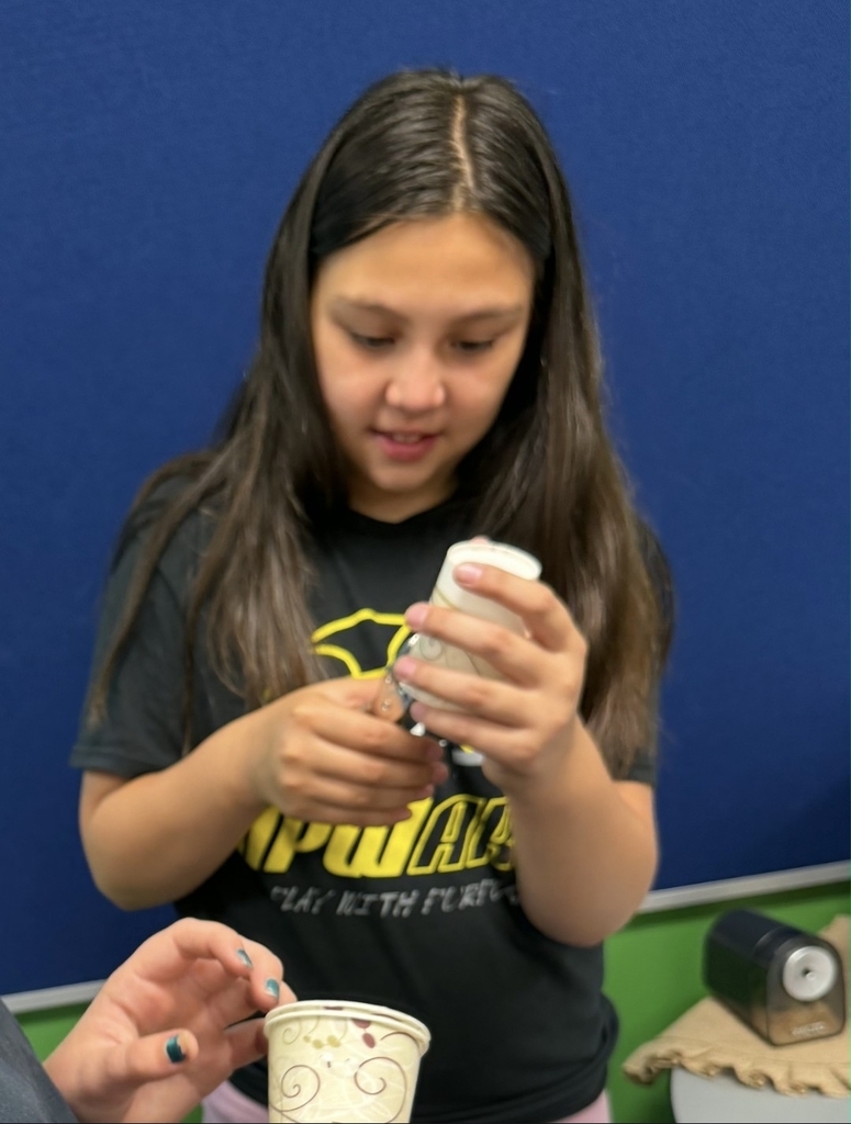 5th grade made anemometers to measure wind speed! They were also visited by Sheldon the turtle!