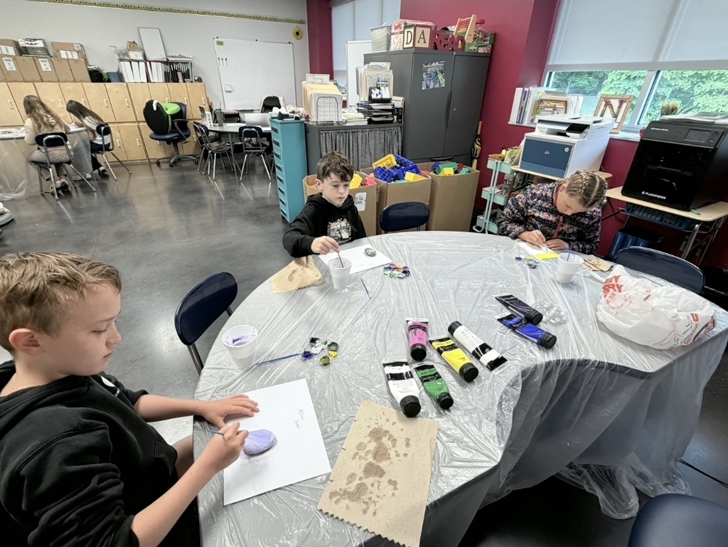 Art is where confidence, imagination, and creativity come alive. Check out our students' creativity!
