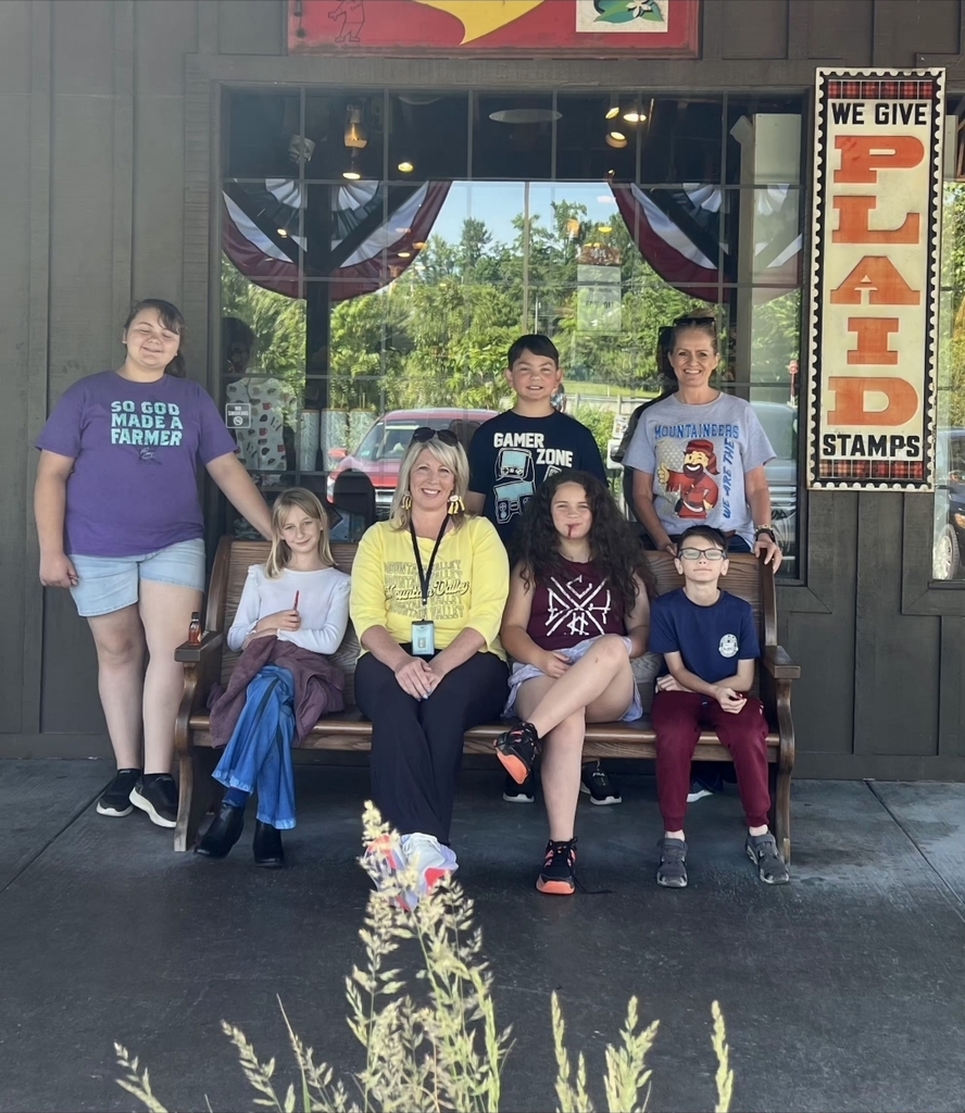 "Principal Perk" Cracker Barrel breakfast