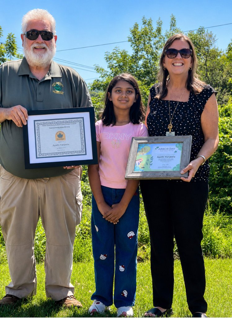 Mr Sheets, winner Ayathi Kanjerla, and her teacher, Mrs. Ruth Barton.