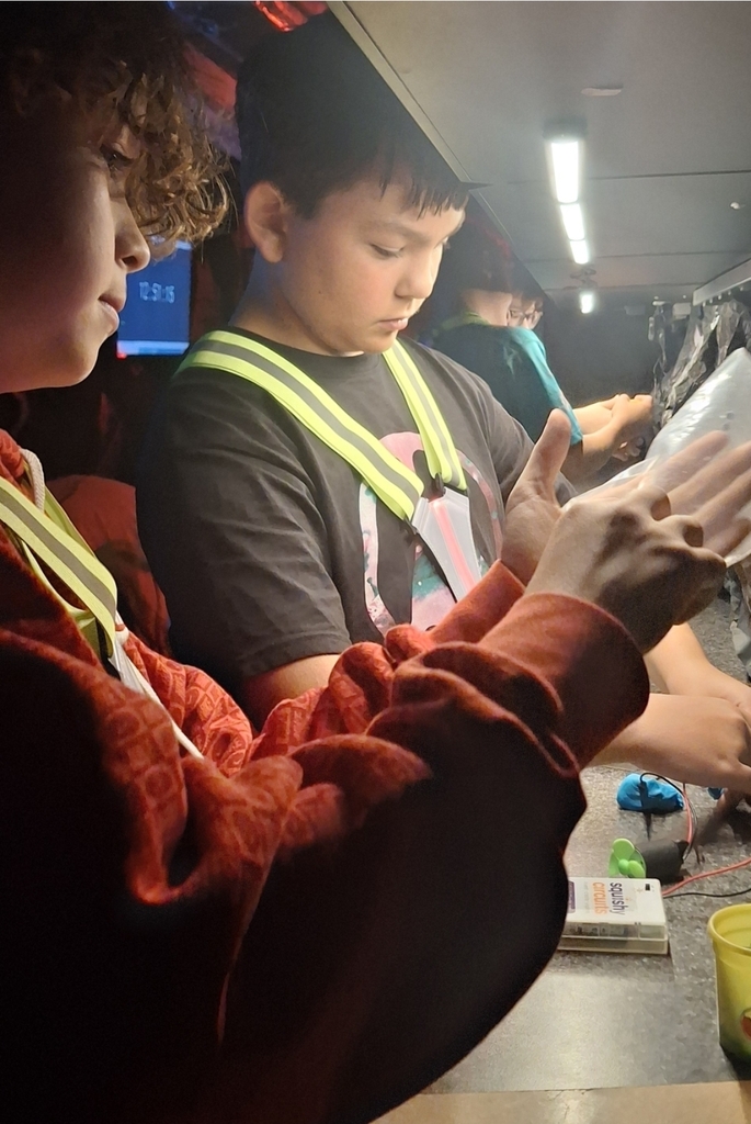 STEM fun at Mountain Valley!