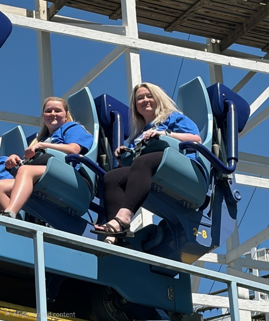 students enjoying Hershey park.
