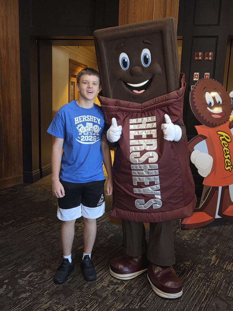 students enjoying Hershey park.