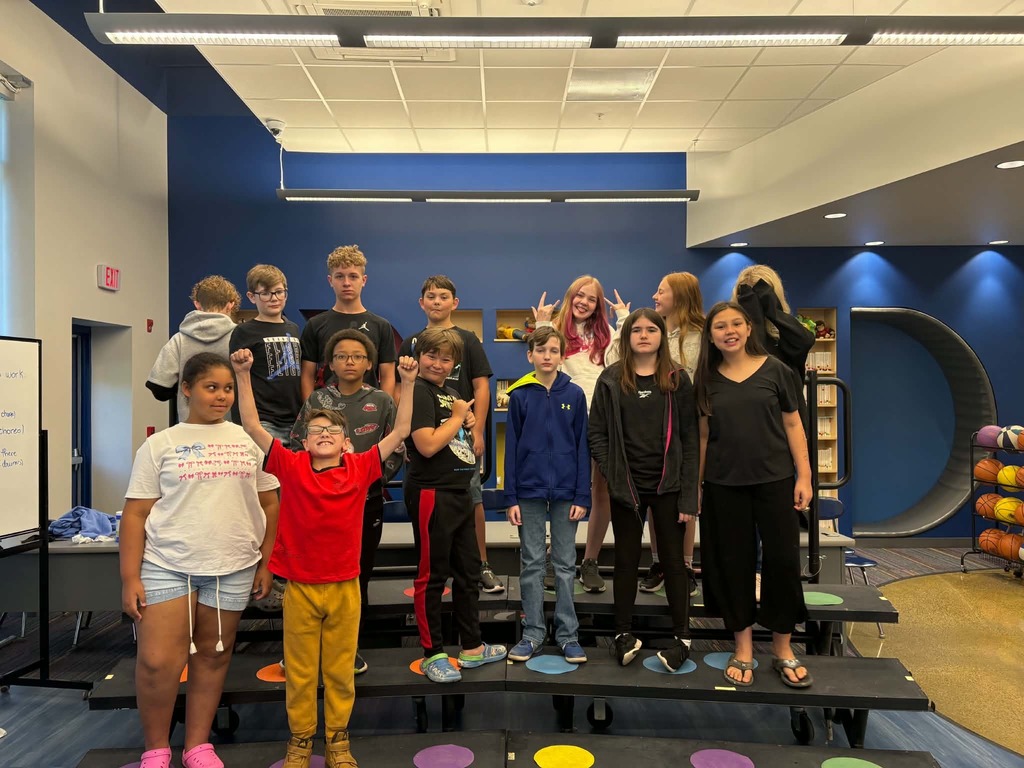 New choral risers