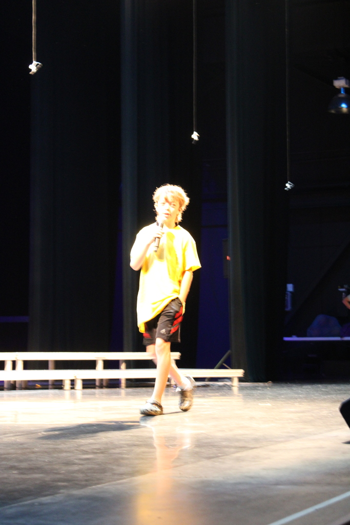 On Thursday, June 11, we had our end-of-year choir performance for grades 3, 4, and 5 at the Chuck Mathena Center.   The students, under the direction of Ms. Ana Barros, performed a beautiful medley of entertaining songs, many of which included choreography. Great job to all involved!  Enjoy looking through all the wonderful pictures from their performance.