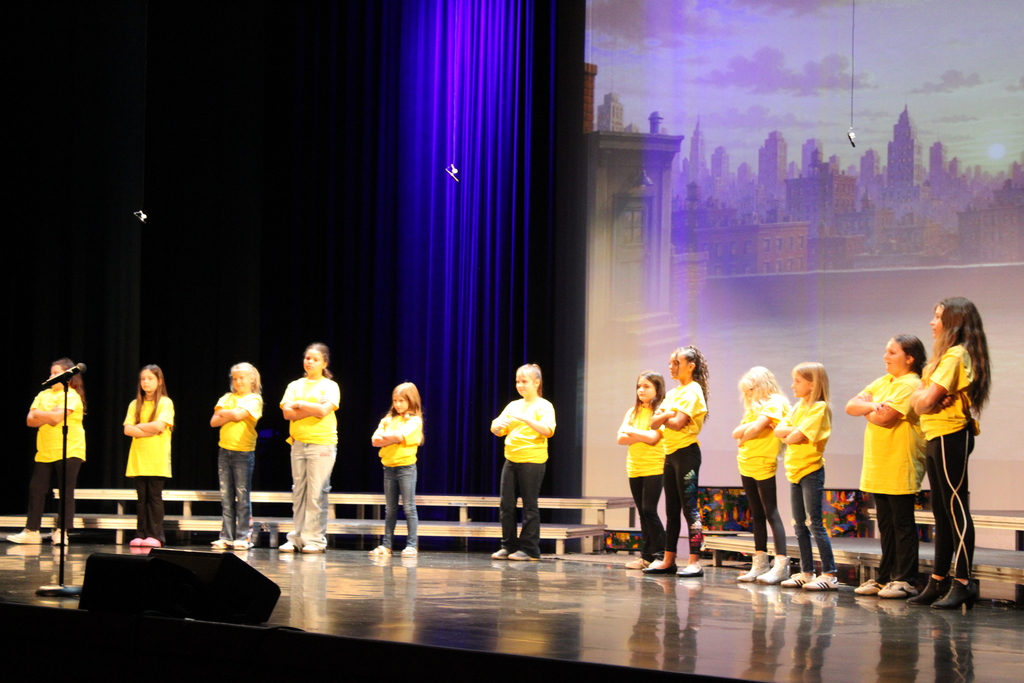 On Thursday, June 11, we had our end-of-year choir performance for grades 3, 4, and 5 at the Chuck Mathena Center.   The students, under the direction of Ms. Ana Barros, performed a beautiful medley of entertaining songs, many of which included choreography. Great job to all involved!  Enjoy looking through all the wonderful pictures from their performance.