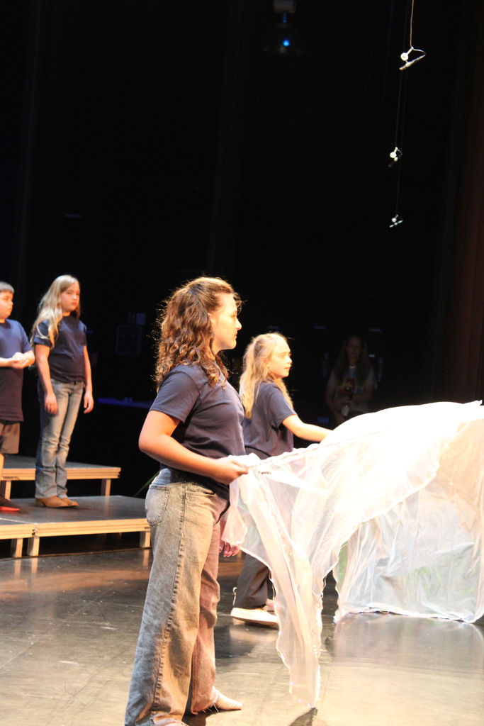 On Thursday, June 11, we had our end-of-year choir performance for grades 3, 4, and 5 at the Chuck Mathena Center.   The students, under the direction of Ms. Ana Barros, performed a beautiful medley of entertaining songs, many of which included choreography. Great job to all involved!  Enjoy looking through all the wonderful pictures from their performance.