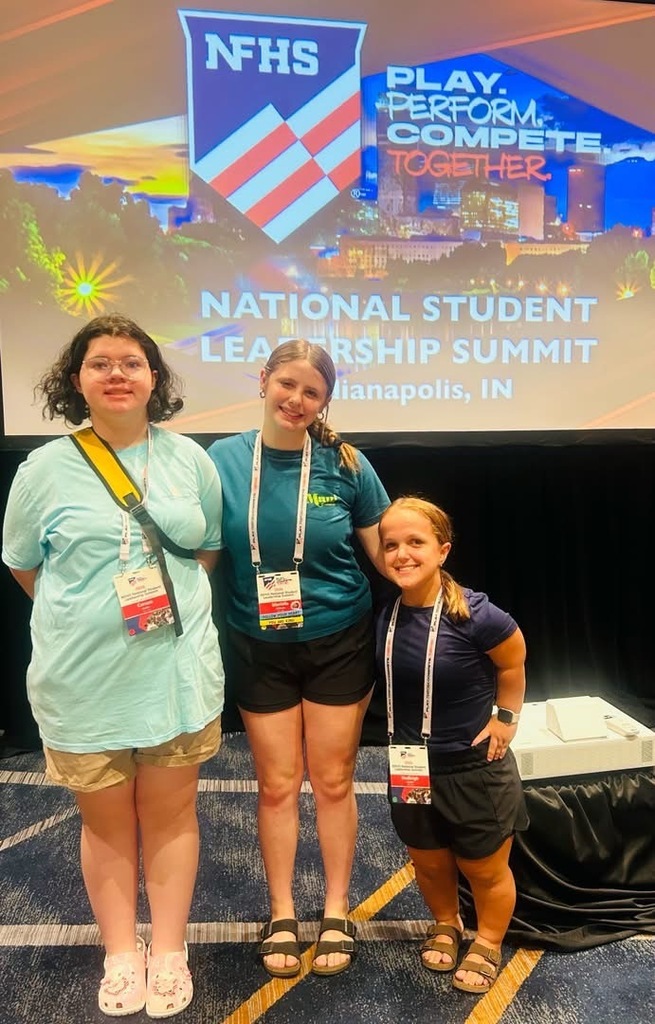 WV student ambassadors 