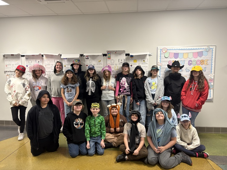 5th grade loves Hat Day!