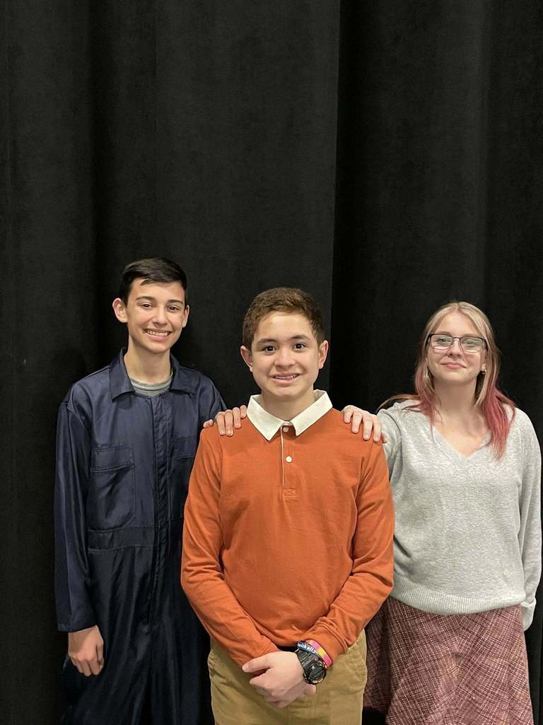 Introducing Reece Campbell (pictured in the middle) as Charlie !!!!