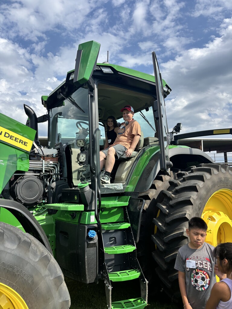 tractor