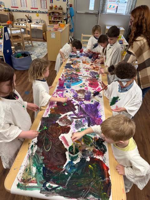 preschoolers painting