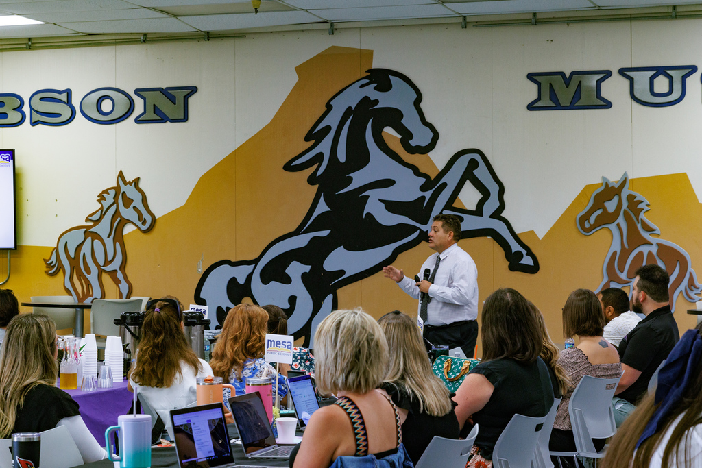 Superintendent Dr. Matt Strom addressing new teachers to Mesa