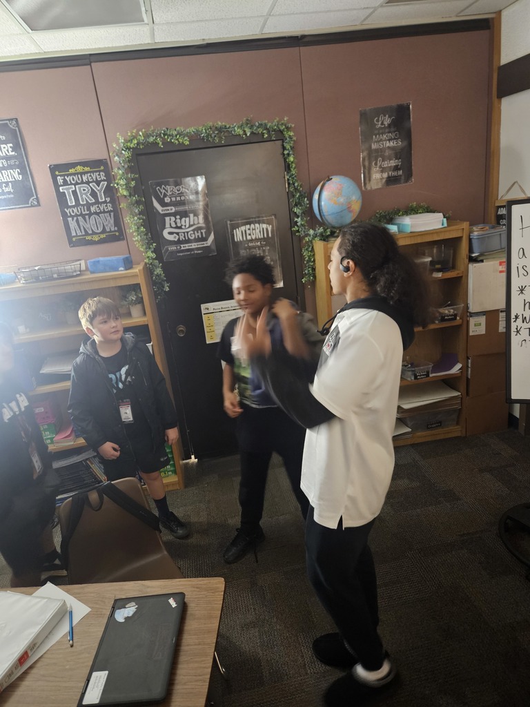 Red Mountain Basketball Team