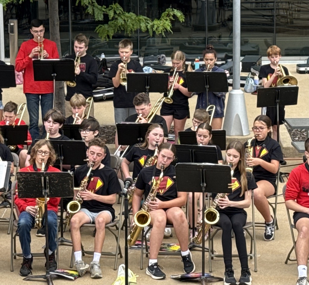 saxes