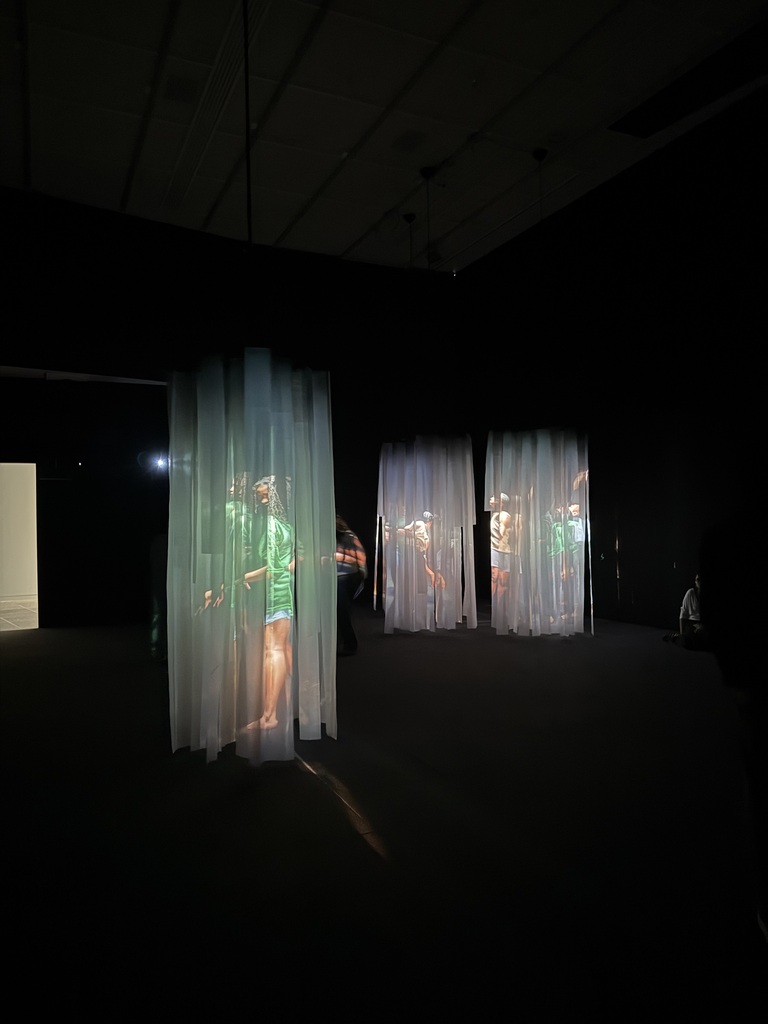 Interactive exhibit