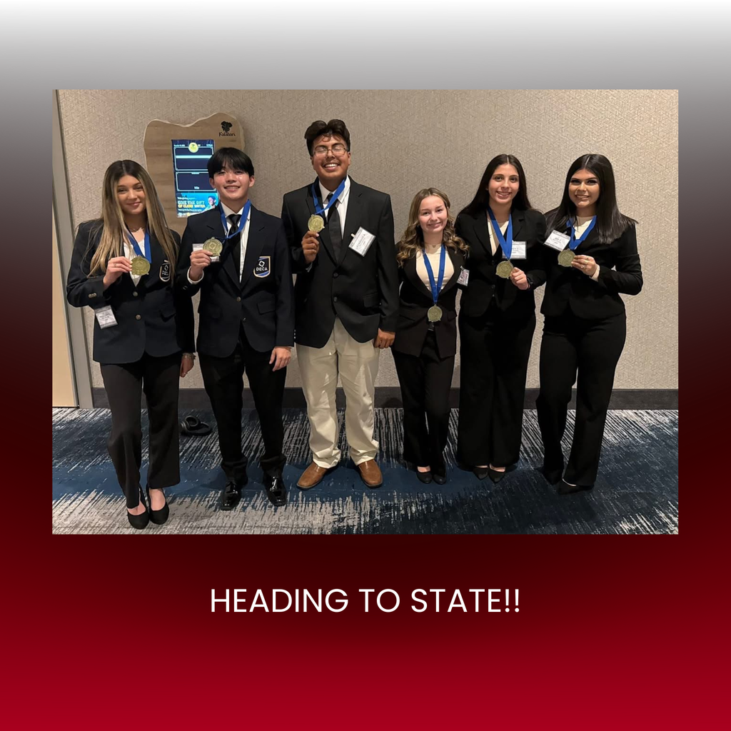 Group photo heading to state!