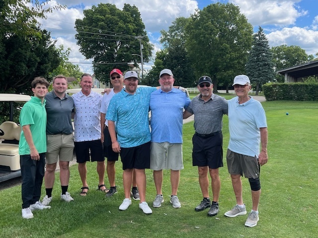 golf - pond team