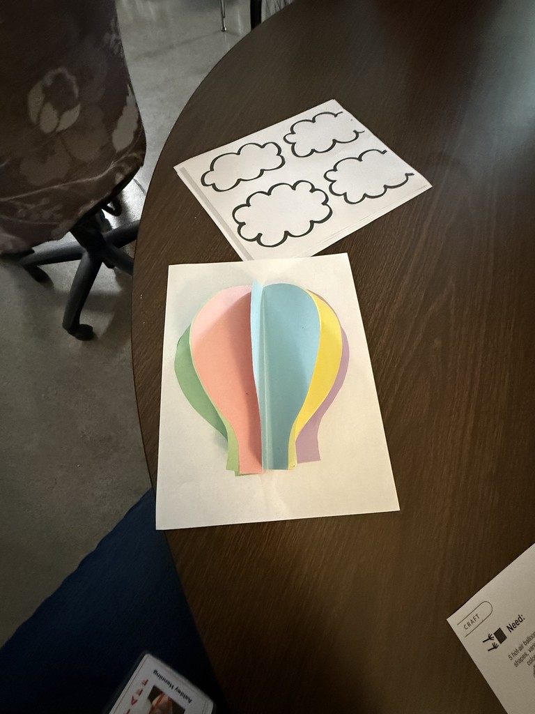 Mrs. Durbin’s class enjoyed learning about a hot air balloon festival last week. They did a science experiment with a plastic grocery bag and a hairdryer to learn how a hot air balloon flies, and they did a hot air balloon craft to help decorate their classroom. They ended the week baking a cake to celebrate two birthdays!