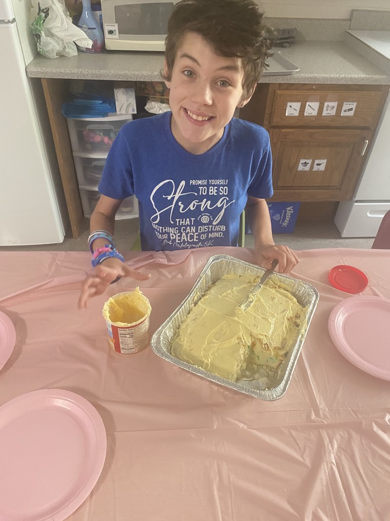 Mrs. Durbin’s class enjoyed learning about a hot air balloon festival last week. They did a science experiment with a plastic grocery bag and a hairdryer to learn how a hot air balloon flies, and they did a hot air balloon craft to help decorate their classroom. They ended the week baking a cake to celebrate two birthdays!