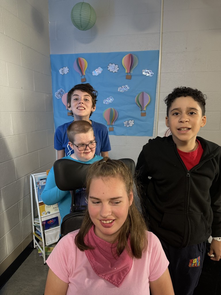 Mrs. Durbin’s class enjoyed learning about a hot air balloon festival last week. They did a science experiment with a plastic grocery bag and a hairdryer to learn how a hot air balloon flies, and they did a hot air balloon craft to help decorate their classroom. They ended the week baking a cake to celebrate two birthdays!