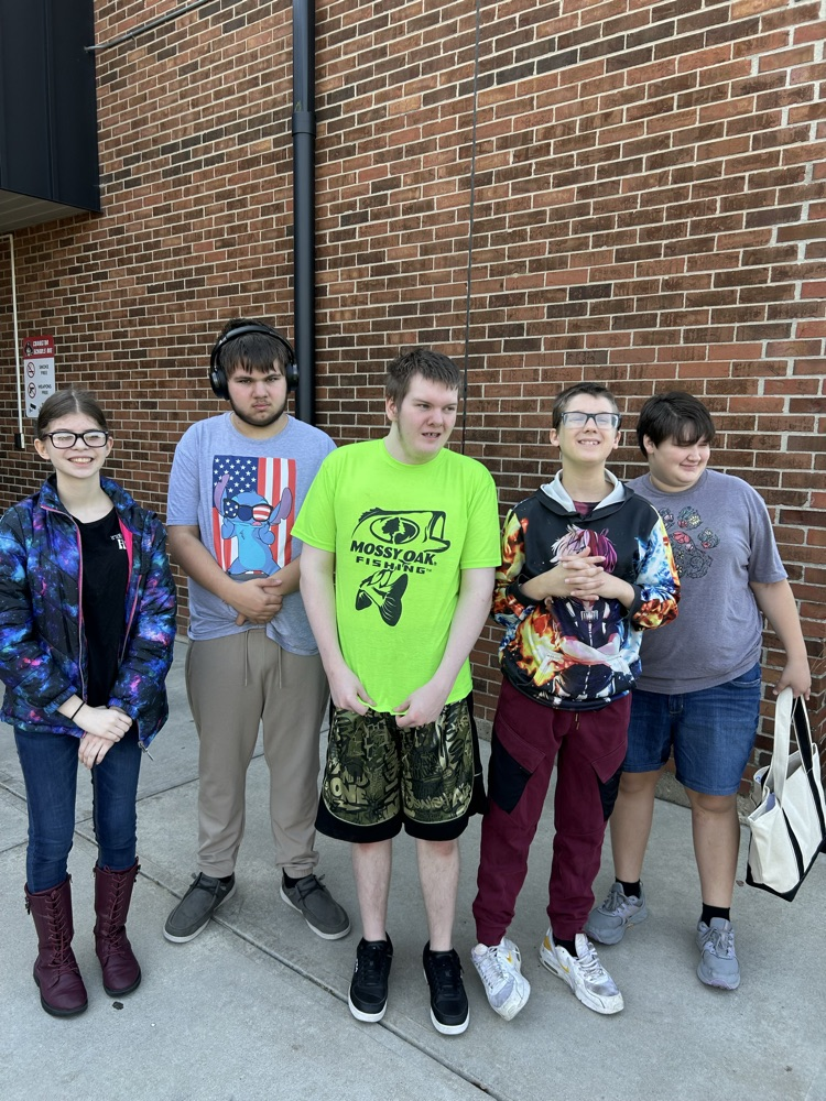 Mr. Hahn’s class went to Kroger for our shopping Trip. The students then cooked an “Italian Feast” for lunch! Great work!!! 