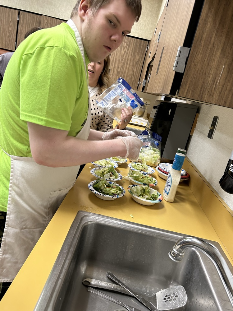 Mr. Hahn’s class went to Kroger for our shopping Trip. The students then cooked an “Italian Feast” for lunch! Great work!!! 