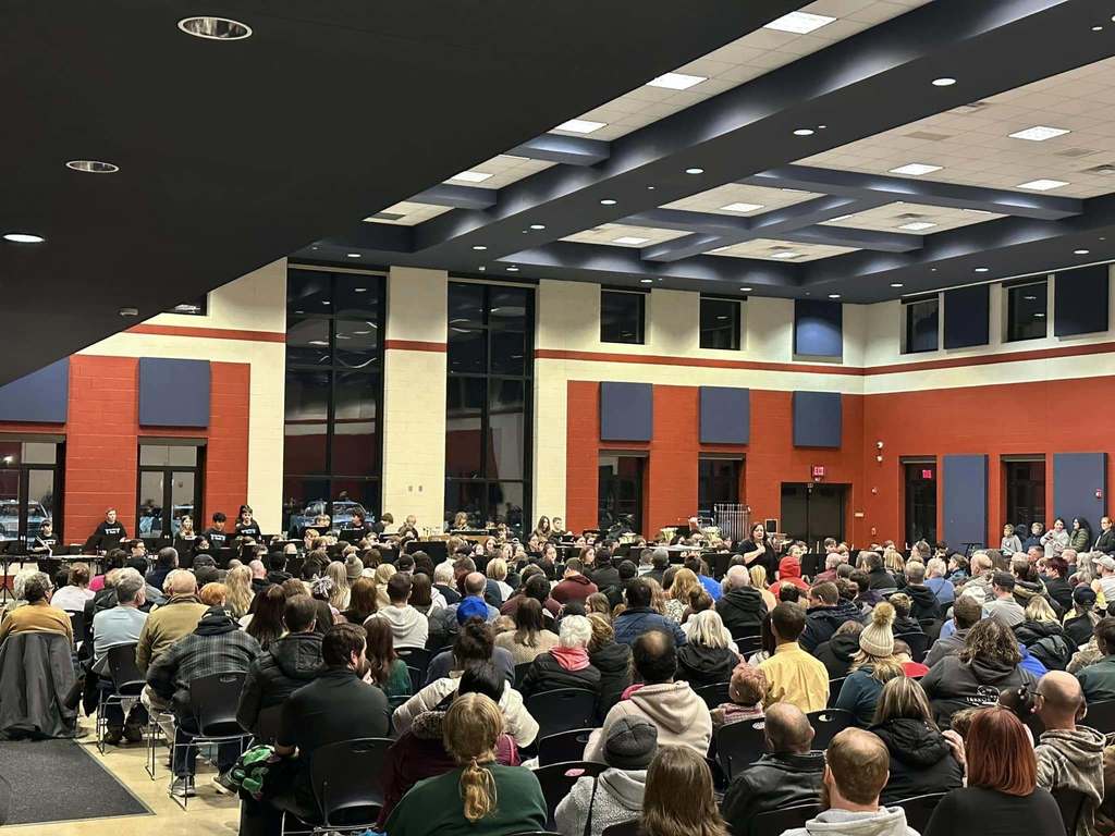 MMS Band Concert Photo of crowd
