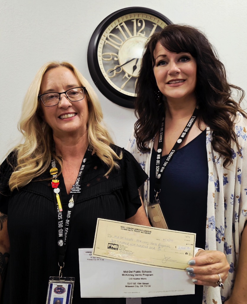 A heartfelt thank you to the Junior Service League of Midwest City for their generous $2,500 donation to our District’s McKinney-Vento program! This support will directly benefit students experiencing housing instability, helping ensure they have the resources they need to succeed in school and beyond. Your commitment to our students and families truly makes a difference, and we are so grateful for your partnership! #OneDistrictOneFamily #mdpurpose