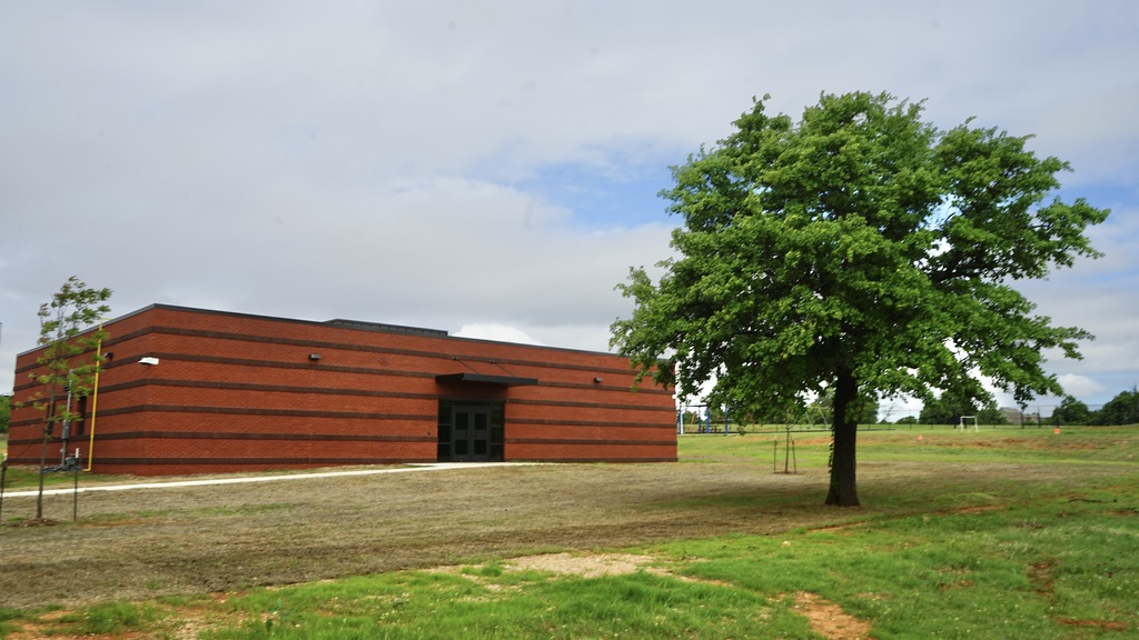 Big moment for our Barnes Bluejays! 💙✂️ Today, Barnes Elementary celebrated the completion of its new classroom addition and storm shelter, a space designed to support learning and provide an added layer of safety for our students and staff.  This project is a direct result of our community’s support of the recent bond election, and we are incredibly grateful. Because of you, our students have access to safe, modern learning environments where they can thrive.  The highlight of the day? Our very own Barnes kindergarten students helped cut the ribbon! These future first graders will be the very first to learn in the new classrooms this fall, and we can’t wait to see them grow in this space.  Thank you for investing in our schools and our future. #OneDistrictOneFamily #ChooseMidDel #mdpurpose