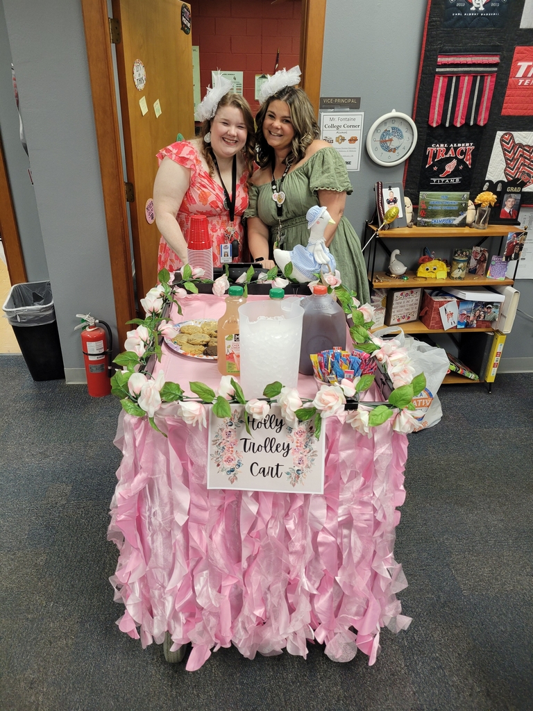 Holly Trolley