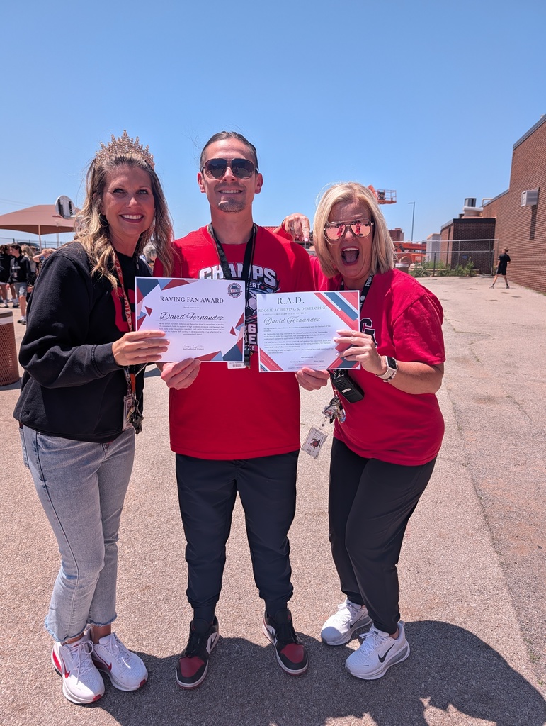 Today we had the opportunity to celebrate some truly amazing teachers in our building! We recognized newer teachers who are already making a big impact, along with teacher leaders who continue to grow, try new instructional strategies, and inspire those around them. What a wonderful way to end a week dedicated to celebrating the incredible educators who make our school such a special place!