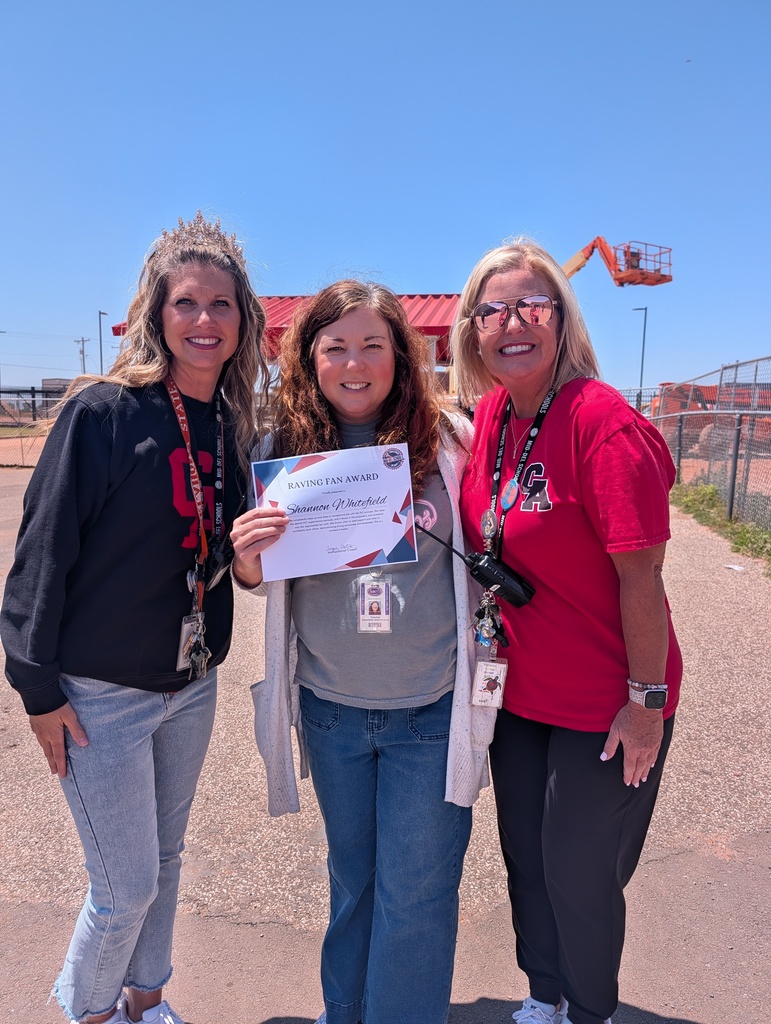 Today we had the opportunity to celebrate some truly amazing teachers in our building! We recognized newer teachers who are already making a big impact, along with teacher leaders who continue to grow, try new instructional strategies, and inspire those around them. What a wonderful way to end a week dedicated to celebrating the incredible educators who make our school such a special place!