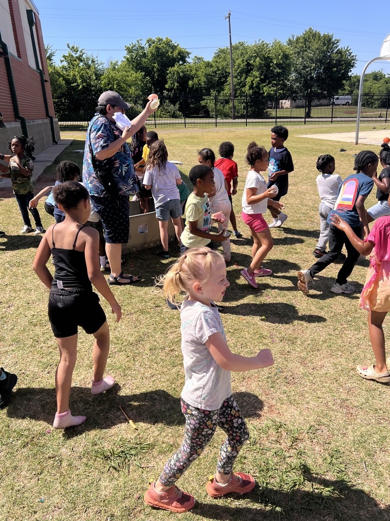 water balloons