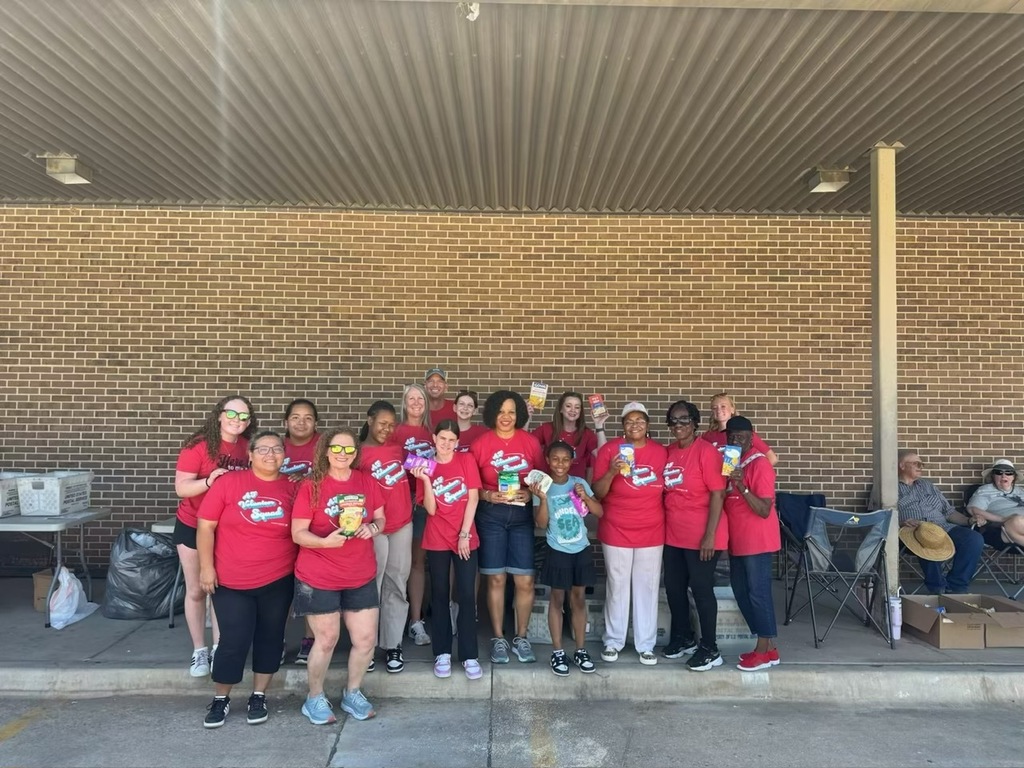 regional food bank volunteers