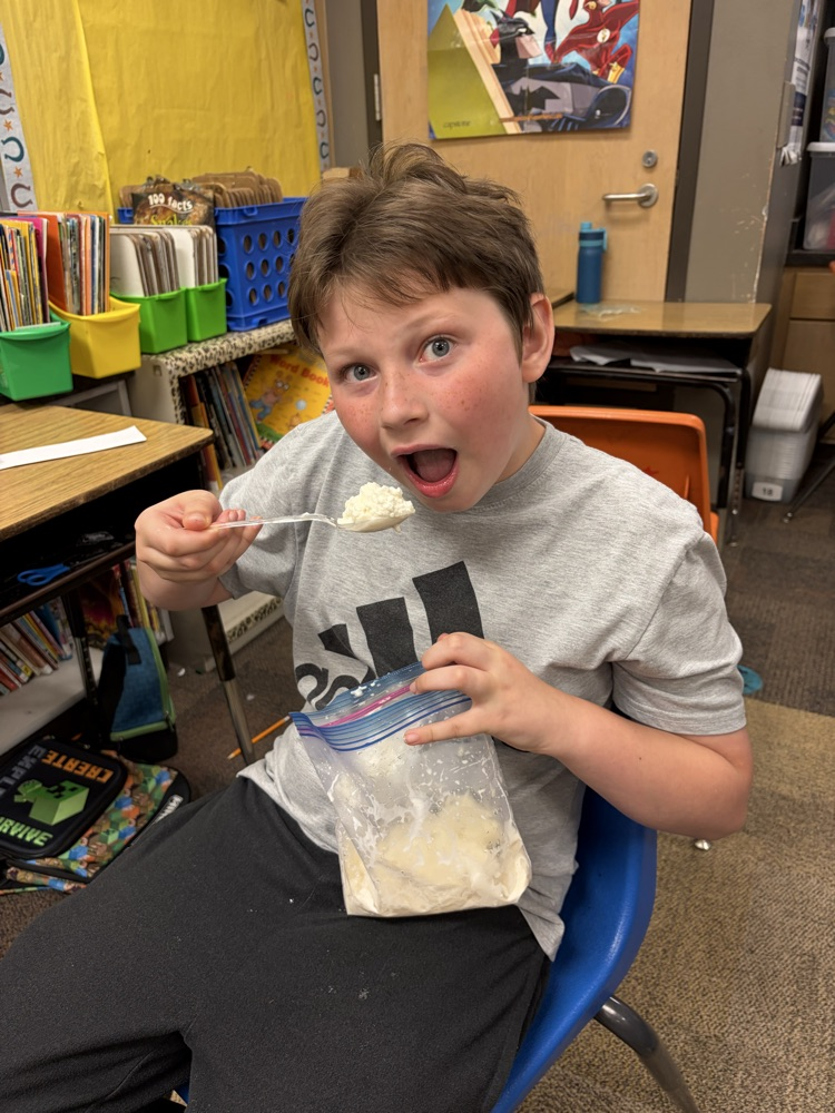 fourth graders making ice cream