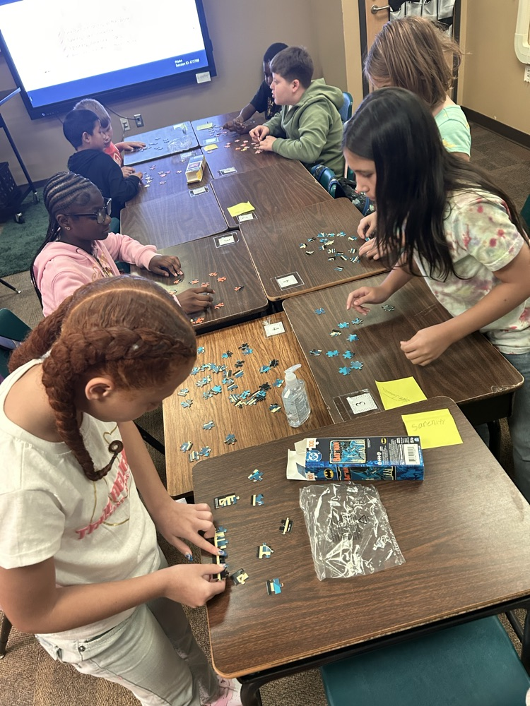 Collaboration and puzzle building in fifth grade