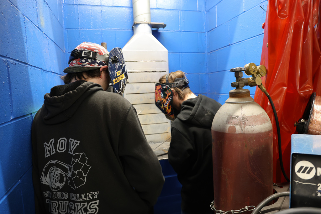 CTE students working