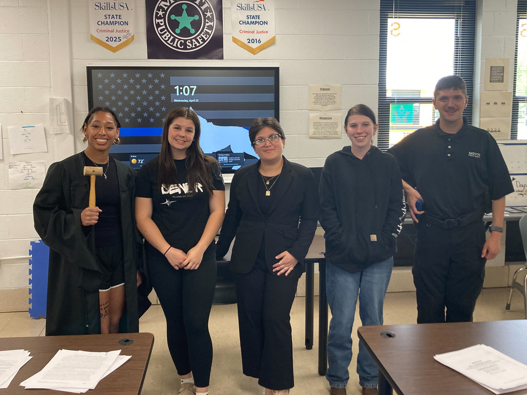 student mock trial image