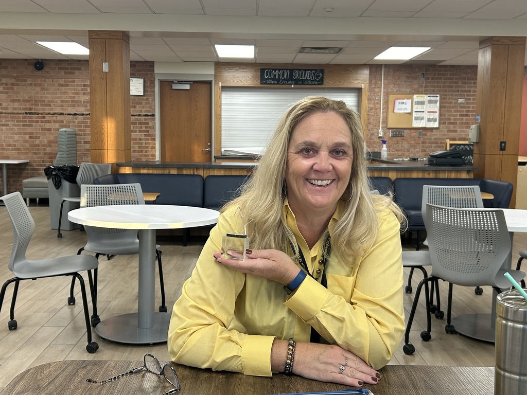 Diedra Baker is MPHS Staff Rockstar