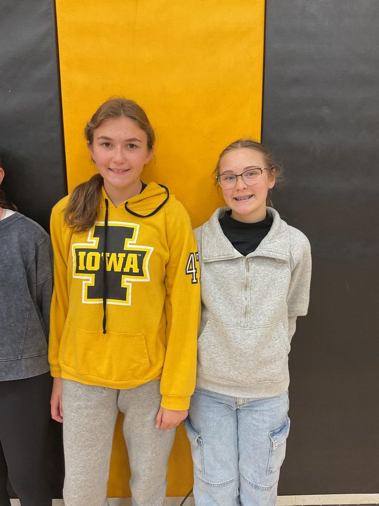 8th Grade Quarter 1 Winners: Stella Miller and Etta Bell (Both read 10 Books)