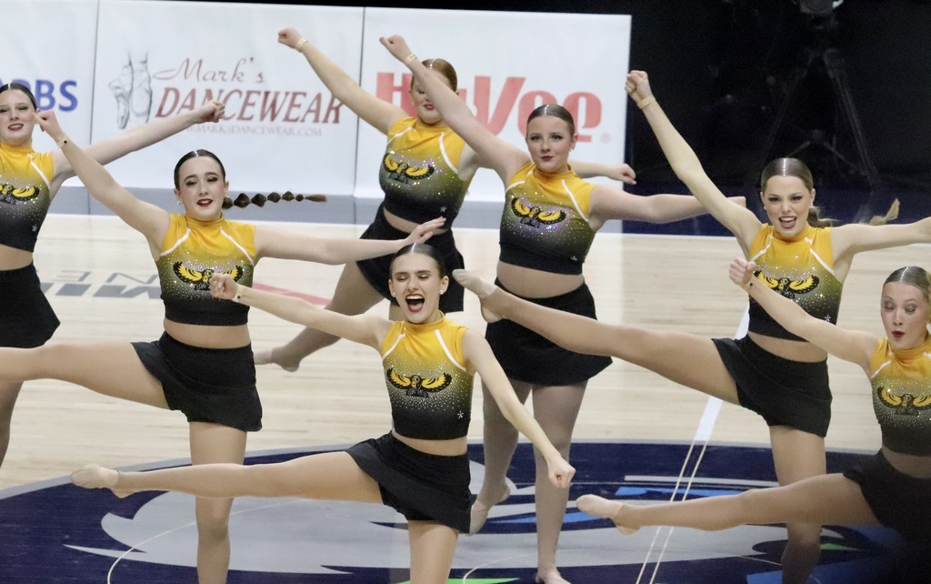 Mid-Prairie Dance Team